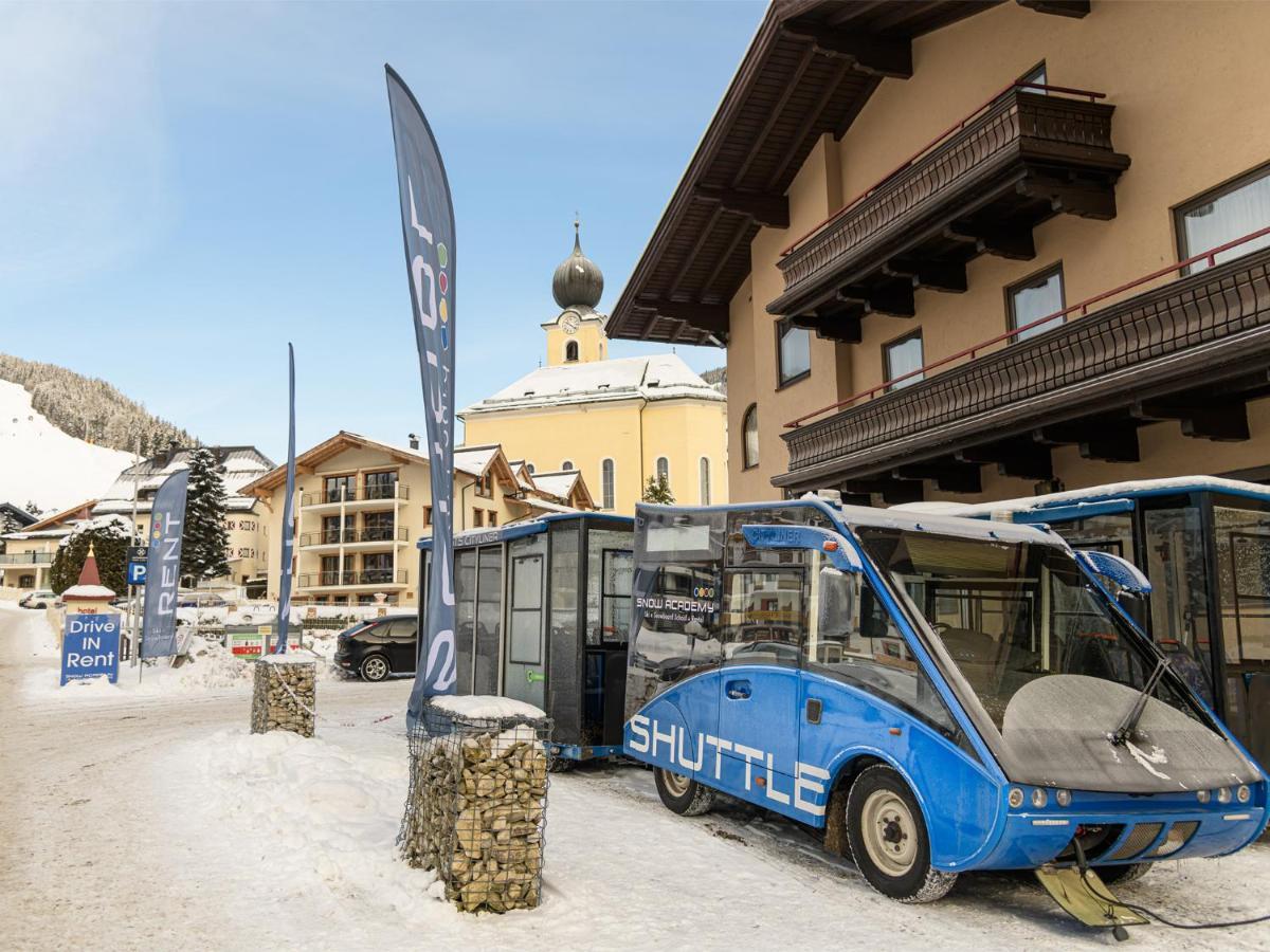 Alpinresort Valsaa - Sport & Spa Заалбах-Хинтерглем Екстериор снимка