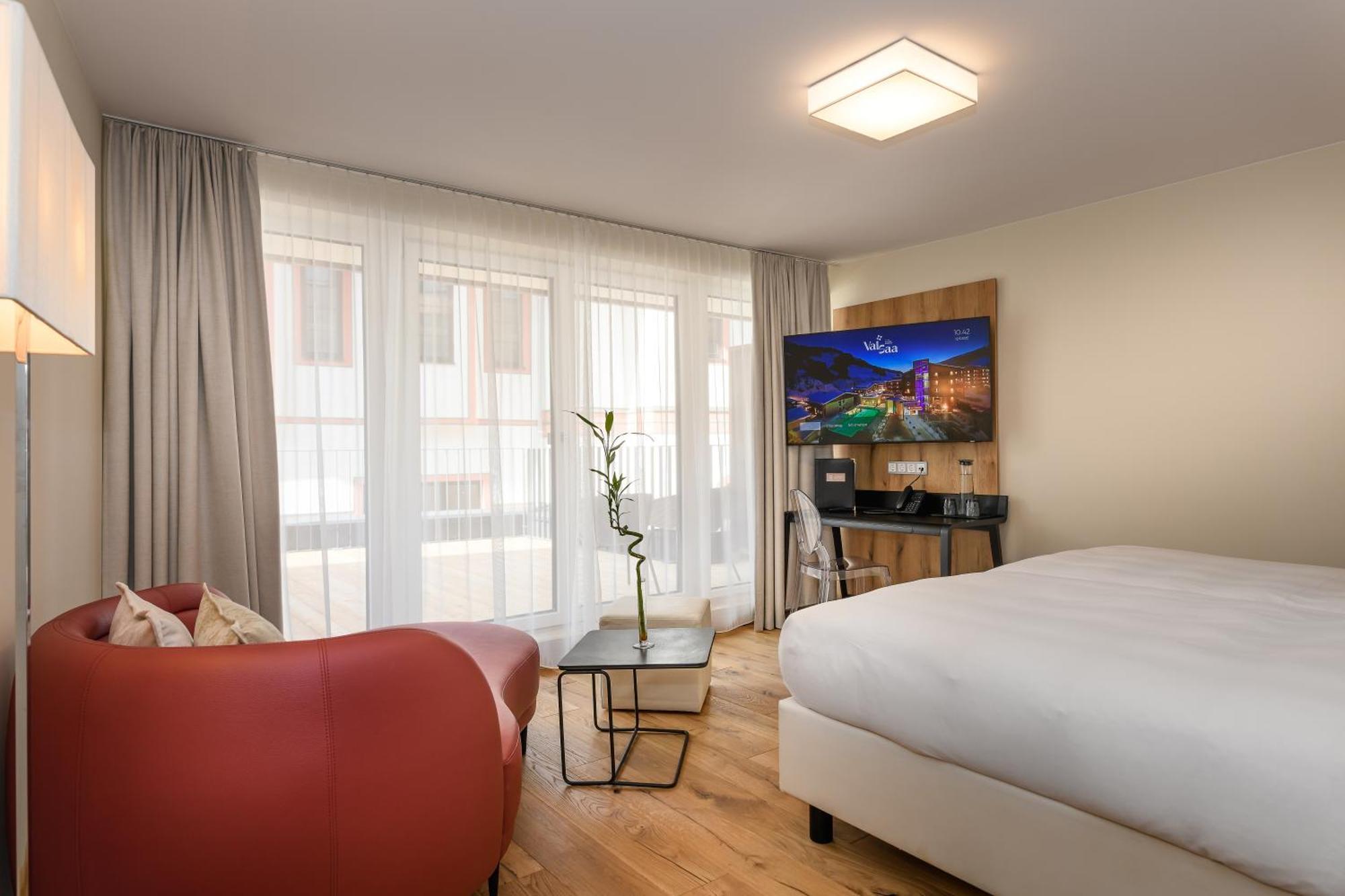 Alpinresort Valsaa - Sport & Spa Заалбах-Хинтерглем Екстериор снимка