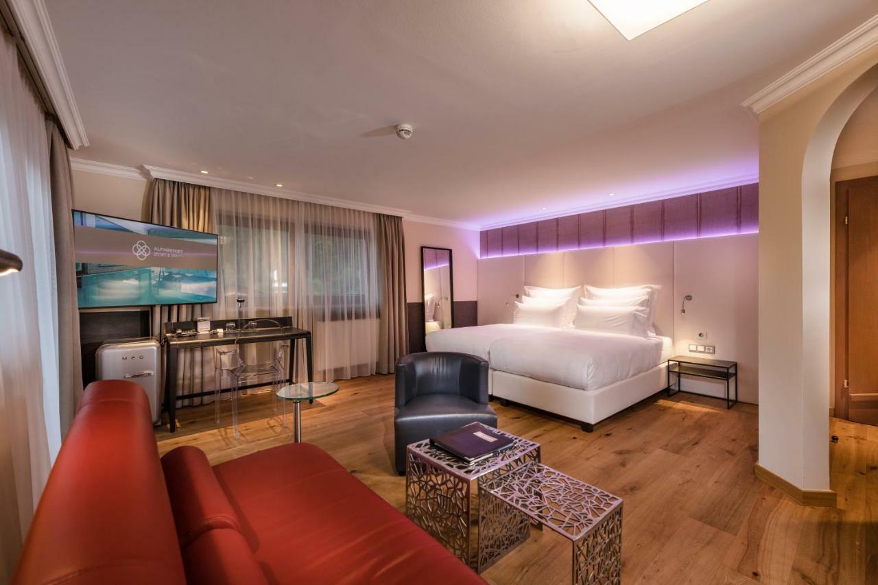 Alpinresort Valsaa - Sport & Spa Заалбах-Хинтерглем Екстериор снимка