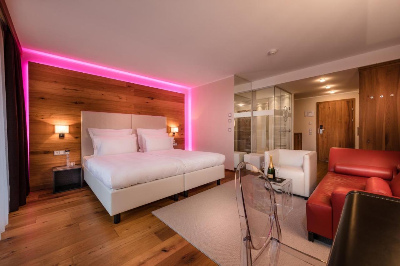 Alpinresort Valsaa - Sport & Spa Заалбах-Хинтерглем Екстериор снимка